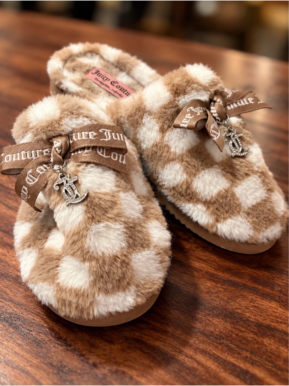 Juicy Couture Faux Fur Bow House Slippers Brown White Rhinestone JC Charms
